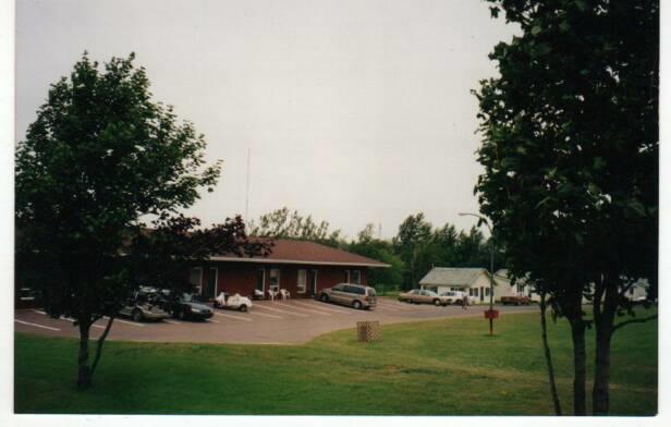 Summerside Motel &Cottages Exterior photo